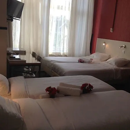 Hotel Amar 2*